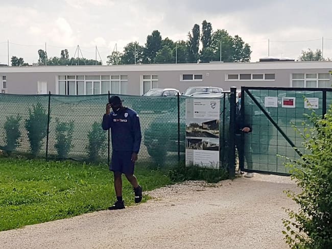Brescia le prohibió la entrada al entrenamiento a Mario Balotelli