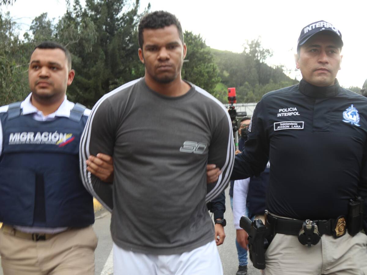 Ecuador deportó a alias "Gringo," líder de las disidencias