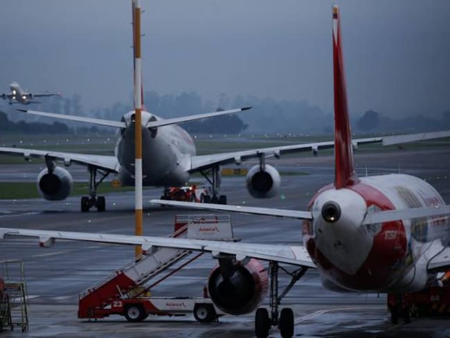 Avianca y Latam cancelaron la operación aérea hoy desde Colombia a Miami, Orlando y Florida