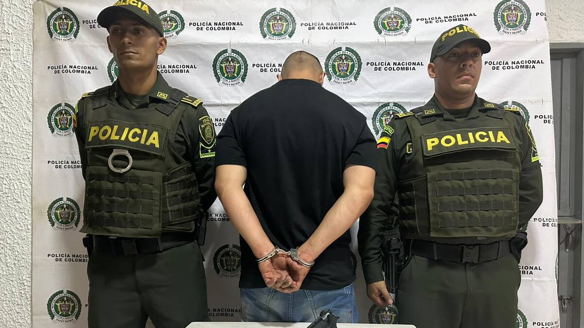 Dos hombres intentaron robar la cadena de oro al alcalde de Carepa y su escolta lo impidió