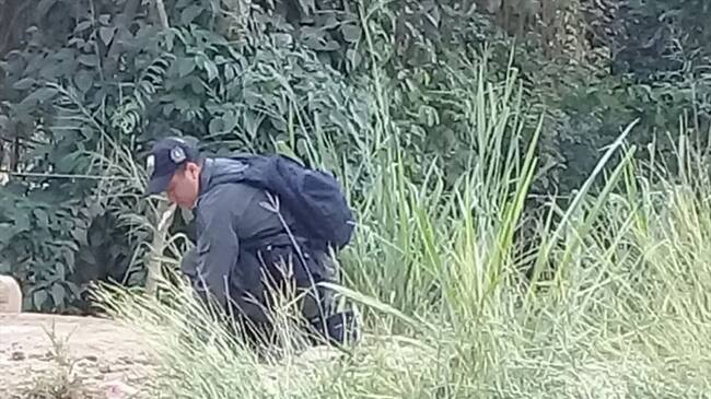 Autoridades desactivan cilindro bomba instalado por el Clan del Golfo en Córdoba. Foto: Policía