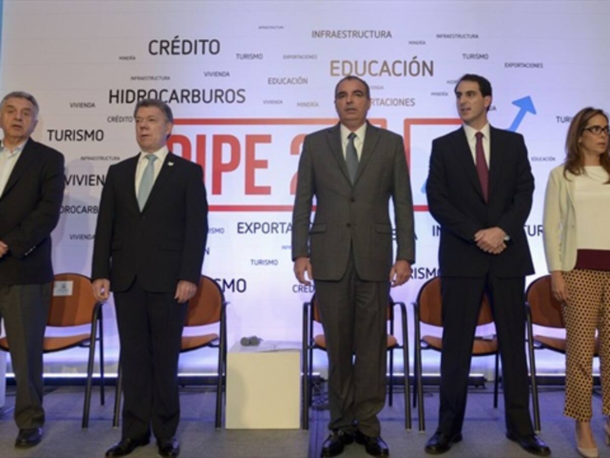 El Gobierno invertirá 16.8 billones para reactivar la economía