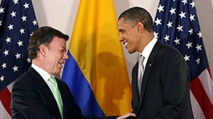 Santos se solidariza con Obama y EE.UU. por tiroteo "irracional" en una escuela