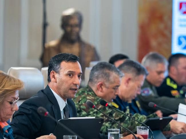 Confis aprobó los $13 billones para el CONPES que fortalece las Fuerzas Militares de Colombia