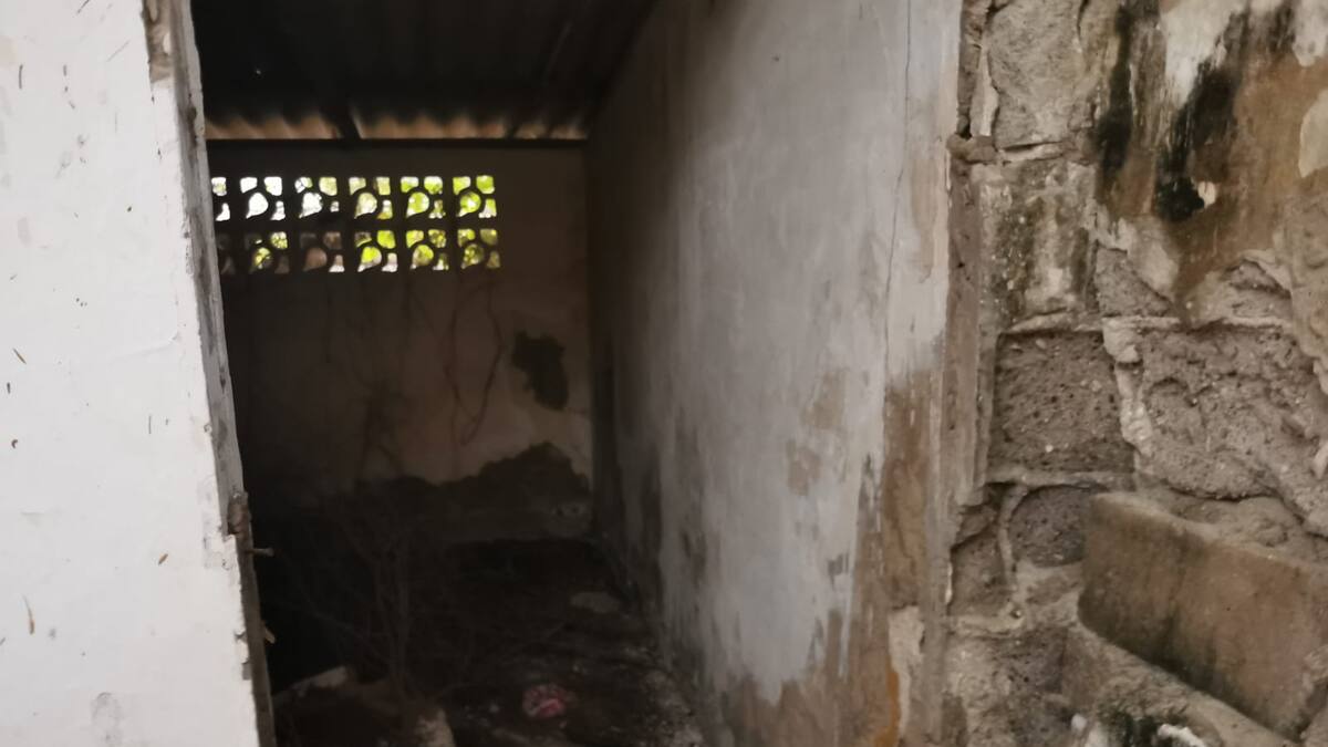 Emisora abandonada es foco de inseguridad en el barrio Pie de la Popa
