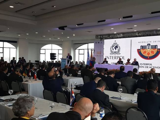 69 países miembros de Interpol hablan de anticorrupción en Medellín