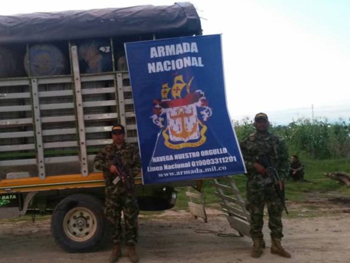 Armada incauta combustible ilegal en Arenal del Sur, Bolívar