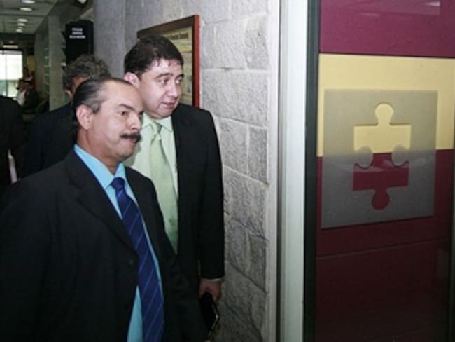 Javier Cáceres no pretende eludir a la justicia con hospitalización, dice congresista