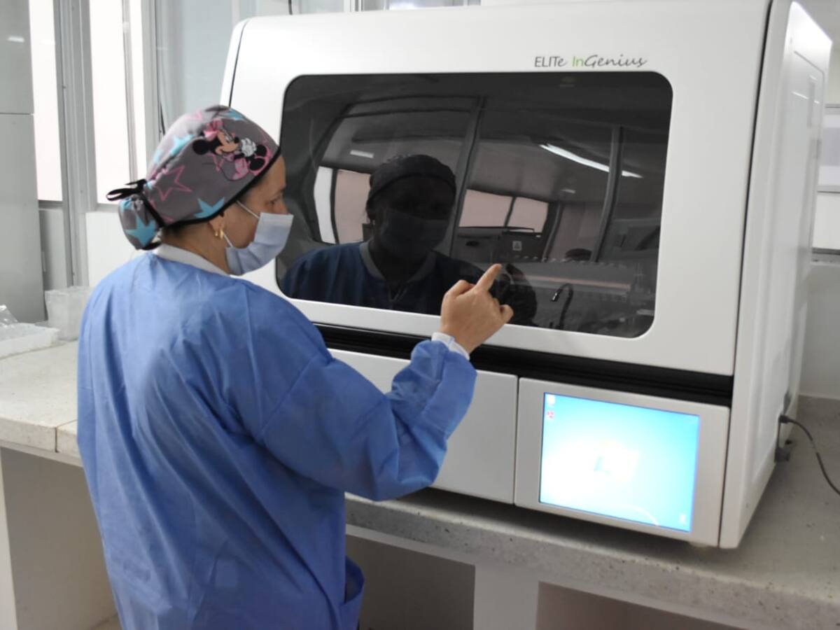 La Gobernación del Quindío fortalece el laboratorio de Salud Pública