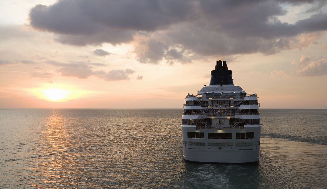 Crucero terminó en Bahamas tras enterarse que en Miami sería embargado