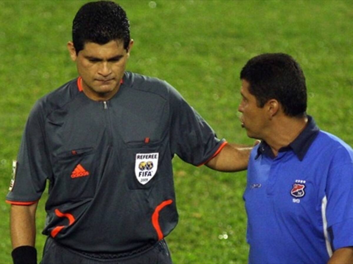Oscar Julián Ruiz y su opinión del nivel de los árbitros colombianos