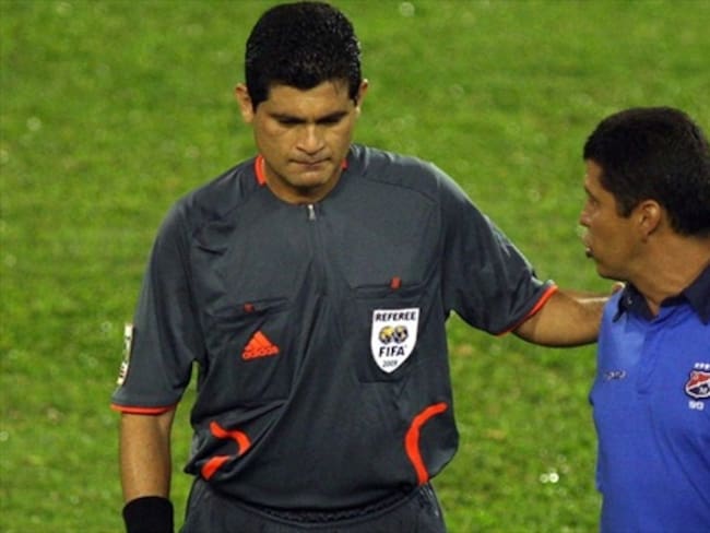 Oscar Julián Ruiz y su opinión del nivel de los árbitros colombianos