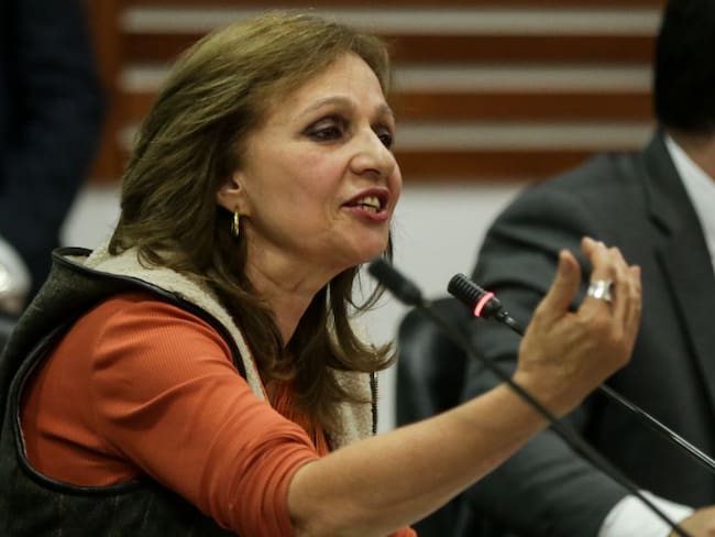 “La política no se acabará para mí”: Ángela María Robledo