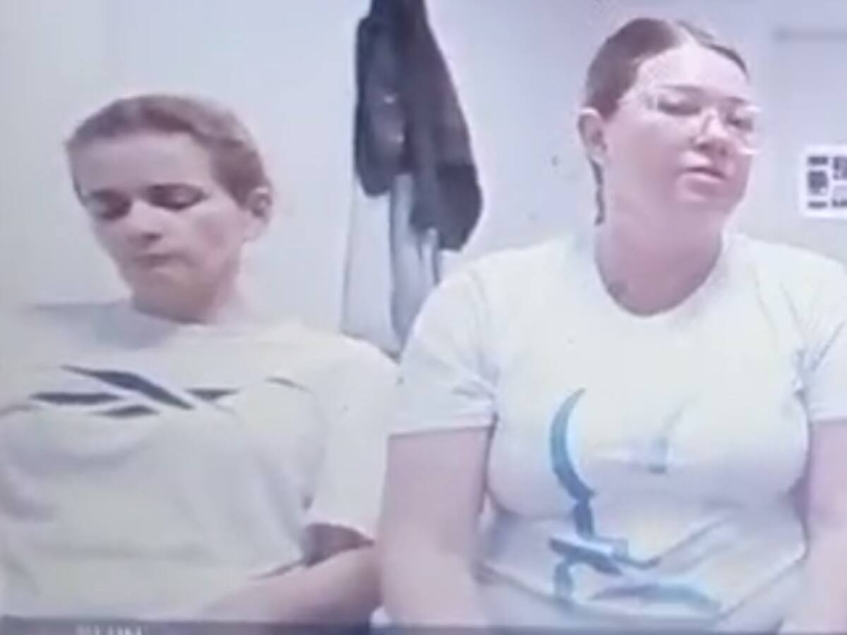 Amarradas a una verja, pasan la noche las mujeres detenidas por el caso de La Terminal