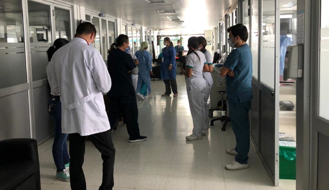 Médicos internistas