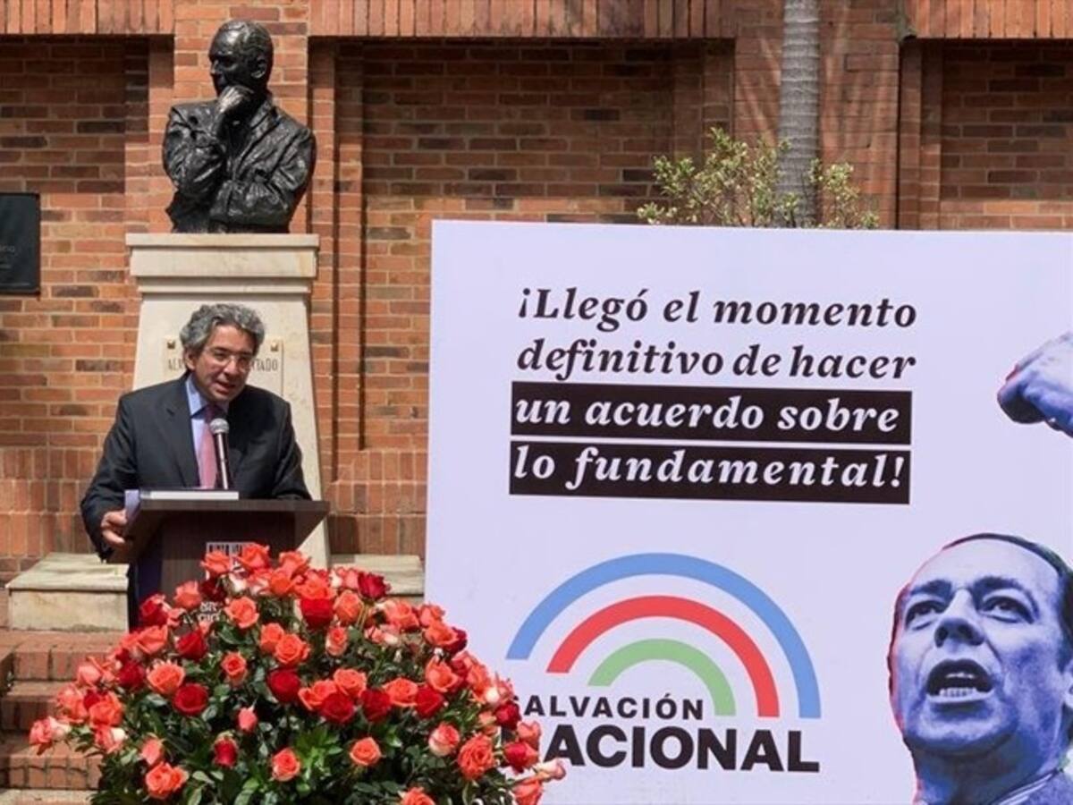 Enrique Gómez será precandidato presidencial del movimiento Salvación Nacional