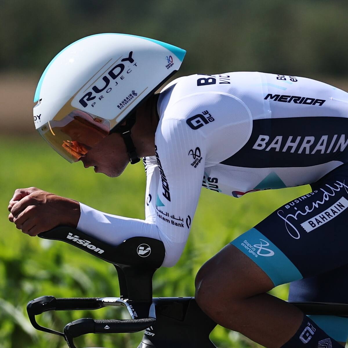 ¿A qué horas compiten los colombianos en la contrarreloj de la etapa 13 del Tour de Francia 2025?