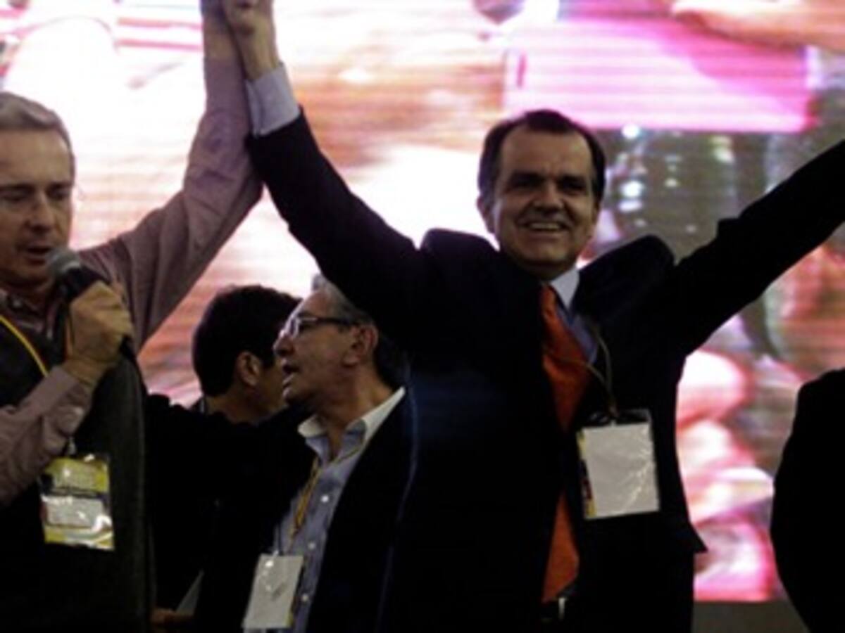 Centro Democrático revela resultado de votación de la convención