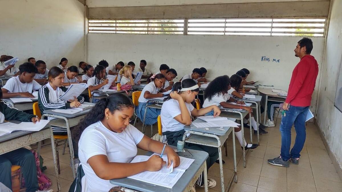 Estudiantes de Santa Catalina, Bolívar, mejoran notablemente sus puntajes en Pruebas ICFES