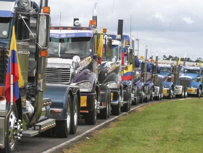 Transportadores piden regulación de precios en los peajes
