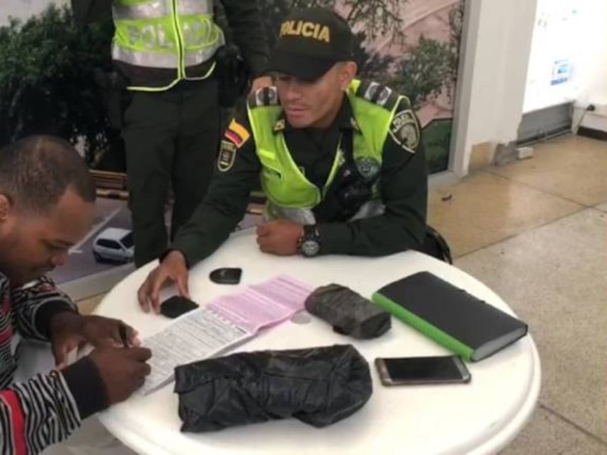 Hombre que atacó con piedra bus del MIO se presentó a las autoridades