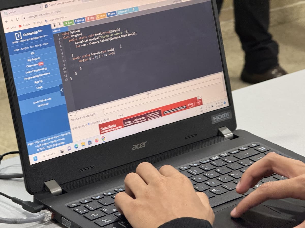 7.800 estudiantes de Medellín participaron en cursos de la cuarta revolución industrial