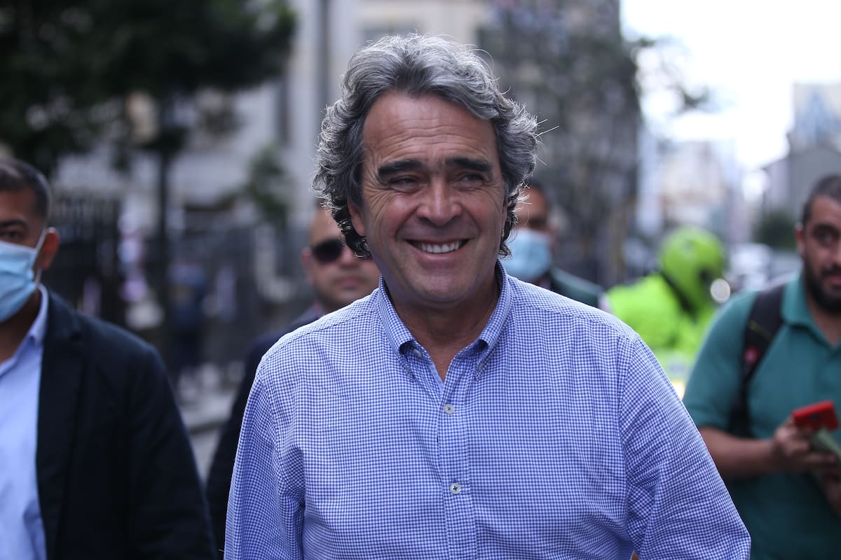 Fajardo Rompe Esquemas: ¡Va Directo a la Presidencia!