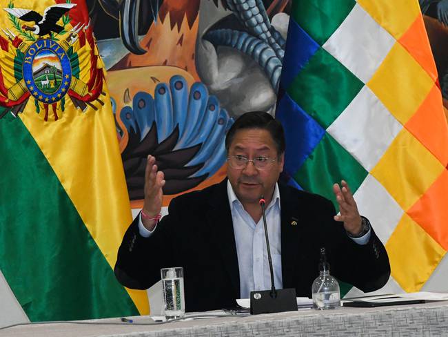 AME5686. LA PAZ (BOLIVIA), 31/08/2023.- El presidente de Bolivia Luis Arce habla hoy, durante una rueda de prensa, en Casa Grande, en La Paz (Bolivia). EFE/STR