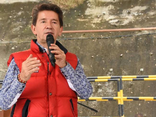 Alcaldía de Medellín y EPM denunciaron a Luis Pérez por injuria y calumnia