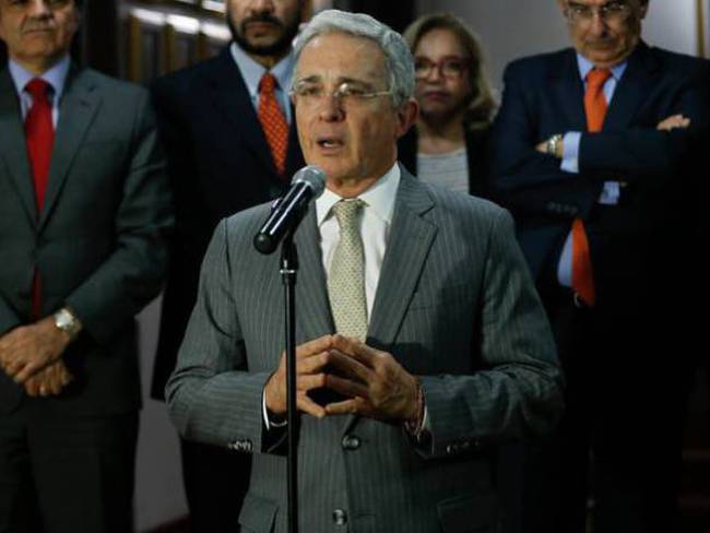 La Justicia a la carta de Uribe