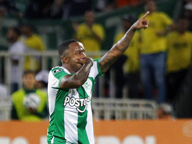 Atletico Nacional&#039;s midfielder Dorlan Pabon celebrates scoring his team&#039;s first goal during the Copa Libertadores group stage first leg football match between Atletico Nacional and Olimpia, at the Atanasio Girardot stadium in Medellin, Colombia, on May 2, 2023. (Photo by Fredy BUILES / AFP) (Photo by FREDY BUILES/AFP via Getty Images)