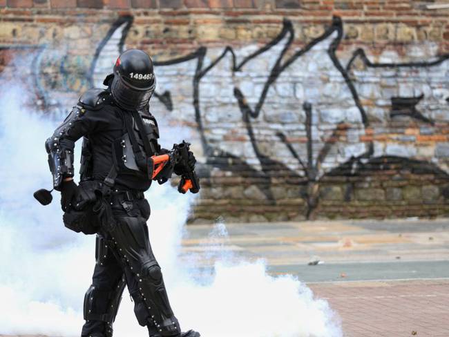 Uso de gases lacrimógenos regresan como herramienta de la Policía para controlar manifestaciones FOTO Sergio Acero