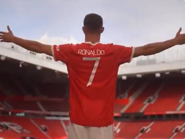 Cristiano Ronaldo regresó a Old Trafford con la camiseta del Manchester United.